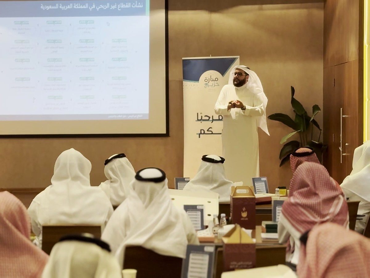لقاء برنامج منارة خرّيج مع حديثي التخرج